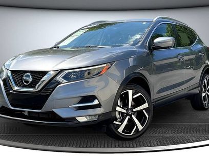 Used 2022 Nissan Rogue Sport SL w/ Premium Package