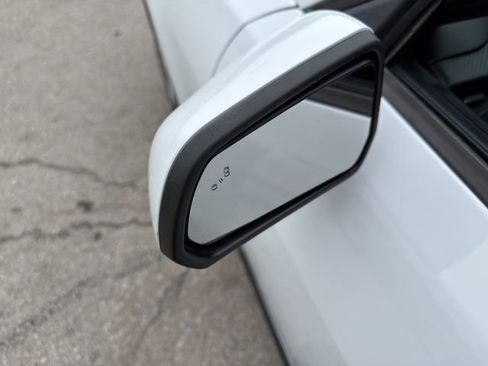Used 2024 Ford Mustang Convertible RWD image 12