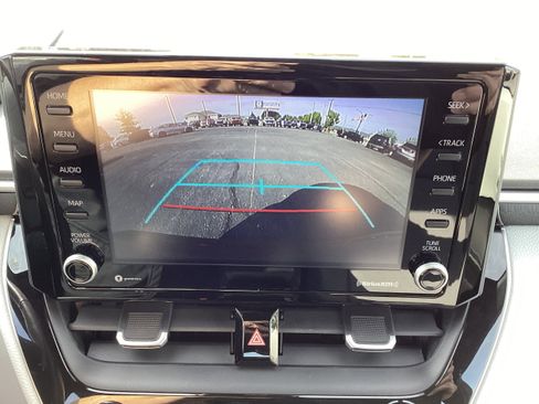 Used 2022 Toyota Corolla SE FWD image 20