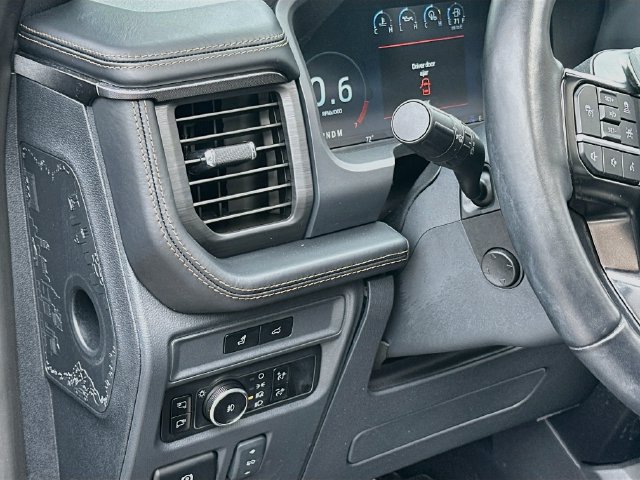 Used 2023 Ford Expedition Platinum AWD/4WD image 10