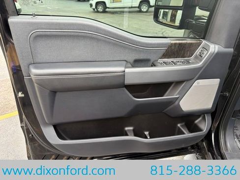 Used 2024 Ford F250 Lariat w/ Lariat Ultimate Package AWD/4WD image 27