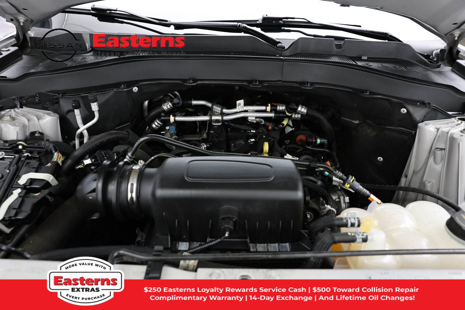 Used 2023 Ford Explorer XLT RWD image 7