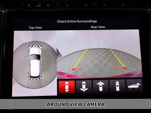 Used 2023 Jeep Grand Cherokee Overland w/ Adv Protech Group III image 7