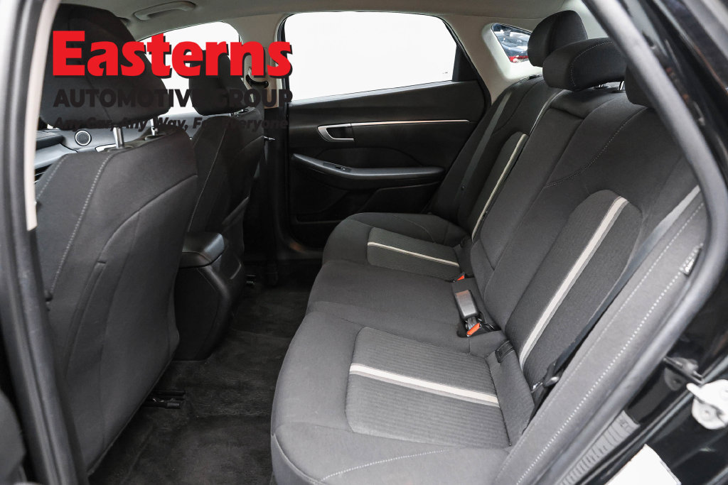Used 2025 Hyundai Sonata SEL FWD image 23