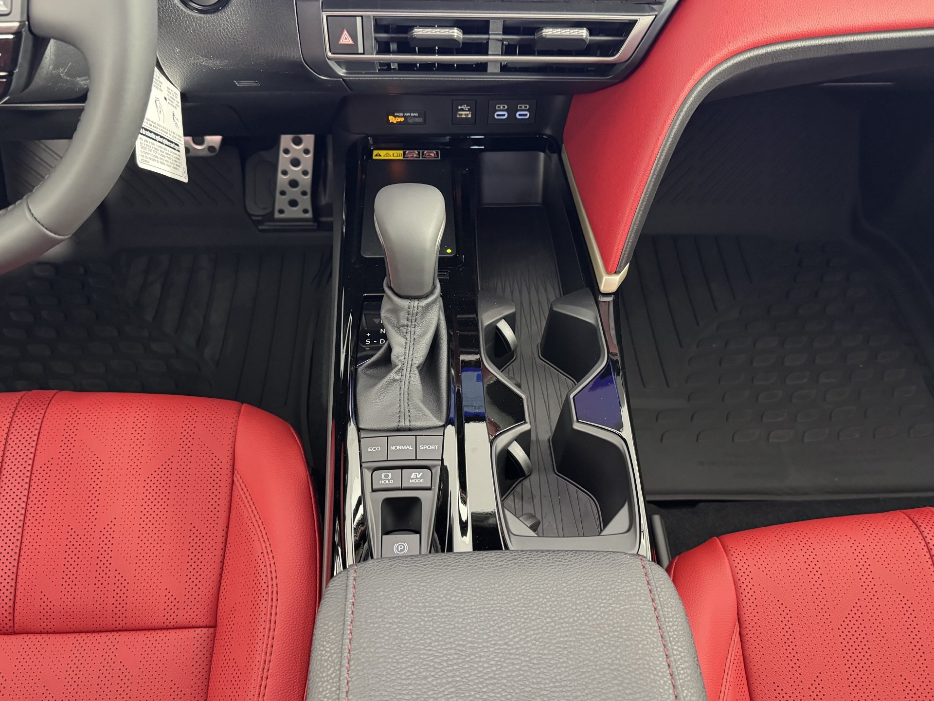 New 2026 Toyota Camry XSE FWD image 9