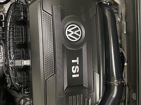 Used 2017 Volkswagen Passat 1.8T R-Line image 17