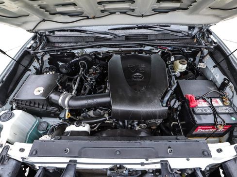 Used 2021 Toyota Tacoma TRD Sport w/ TRD Premium Sport Package image 27