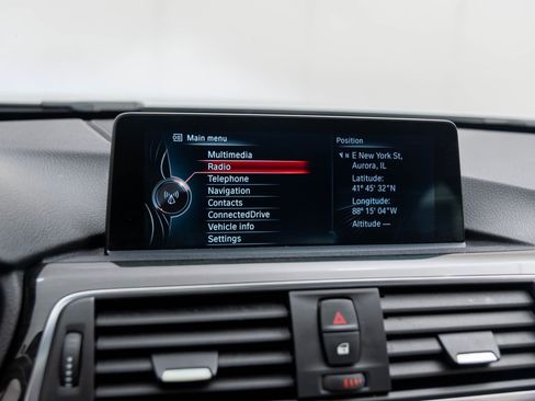 Used 2016 BMW 320i xDrive 320i xDrive image 24