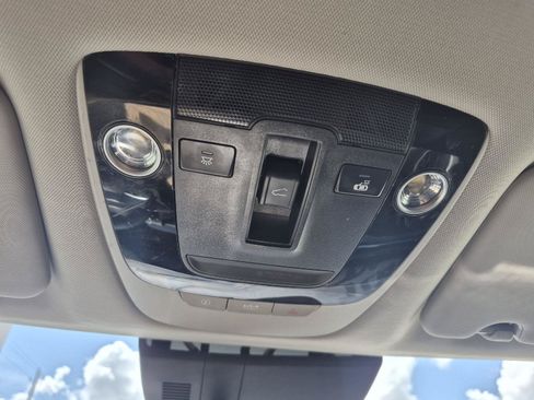 Used 2023 Kia Sportage SX AWD/4WD image 6