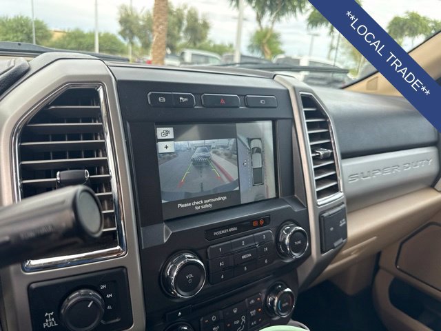 Used 2017 Ford F250 Lariat w/ Lariat Ultimate Package AWD/4WD image 2