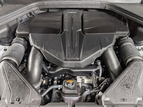 Used 2025 Genesis GV80 3.5T e-SC image 12