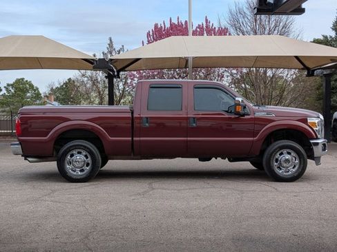 Used 2012 Ford F250 XLT w/ XLT Premium Pkg image 4