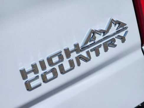 New 2026 Chevrolet Silverado 1500 High Country w/ High Country Premium Package image 8