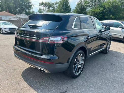 Used 2021 Lincoln Nautilus Reserve w/ Cargo Utility Package AWD/4WD image 5