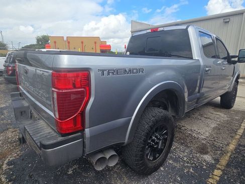Used 2022 Ford F250 Lariat w/ Tremor Off-Road Package AWD/4WD image 2