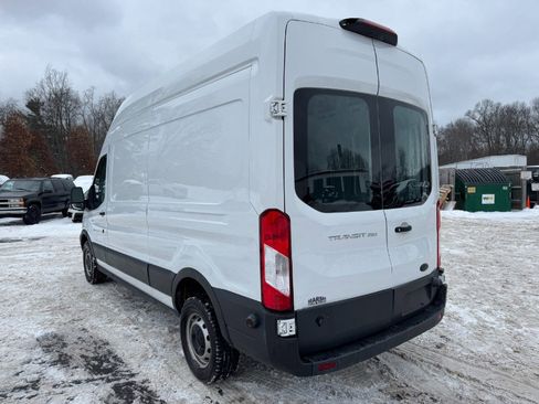 Used 2018 Ford Transit 250 148 High Roof image 3