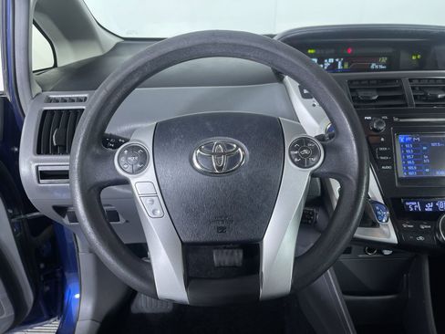 Used 2012 Toyota Prius V Three image 16
