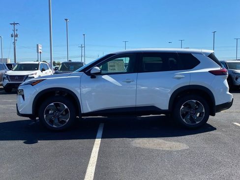 New 2026 Nissan Rogue SV image 7