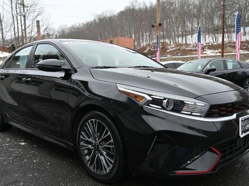 Used 2023 Kia Forte GT-Line w/ GT-Line Premium Package image 10