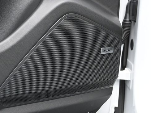 New 2025 Porsche Cayenne E-Hybrid image 13