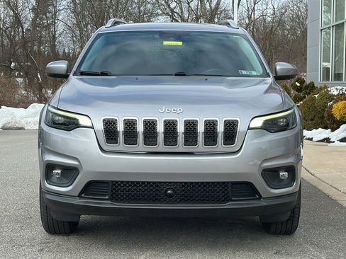 Used 2021 Jeep Cherokee Latitude Lux image 3