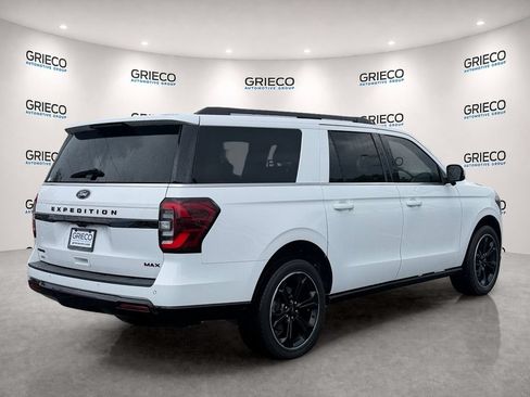 Used 2023 Ford Expedition Max Limited RWD image 7