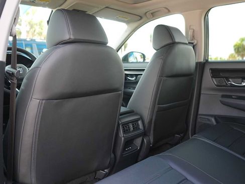 Used 2026 Honda CR-V EX-L image 13