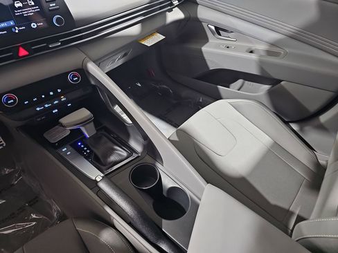 New 2026 Hyundai Elantra Sport FWD image 26