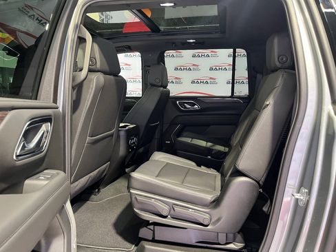 Used 2024 Chevrolet Suburban Z71 image 30