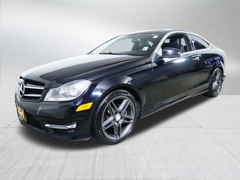 Used 2014 Mercedes-Benz C 250 Coupe image 3