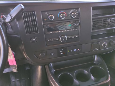 Used 2023 GMC Savana 2500 w/ Driver Convenience Package image 11