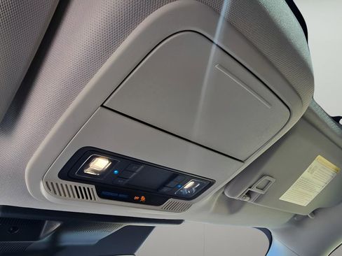 Used 2024 Ford Mustang Mach-E Premium image 19