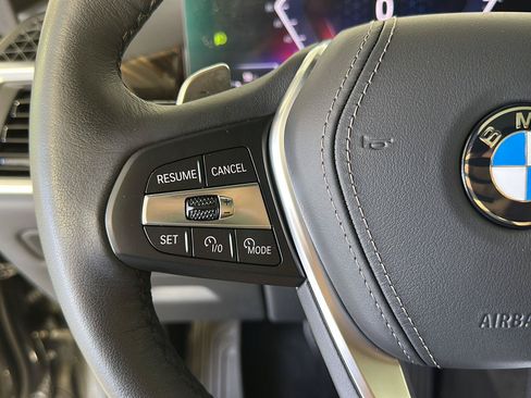 Used 2026 BMW X5 xDrive40i w/ Premium Package AWD/4WD image 15