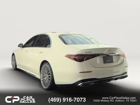Used 2022 Mercedes-Benz S 500 4MATIC w/ AMG Line Package image 4
