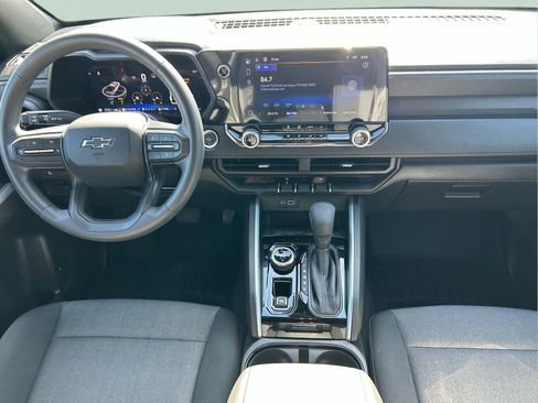 Used 2024 Chevrolet Colorado Trail Boss w/ Technology Package AWD/4WD image 13