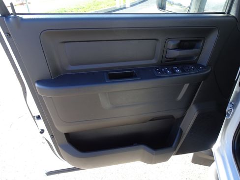 Used 2024 RAM 3500 Tradesman image 15