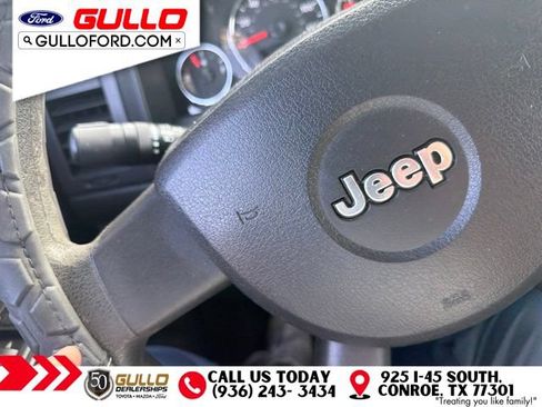 Used 2009 Jeep Liberty Sport w/ Popular Equipment Group AWD/4WD image 10