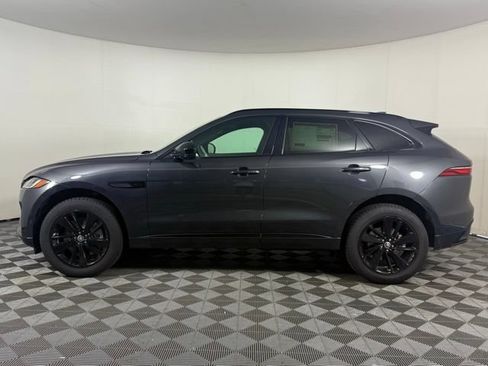 Certified 2026 Jaguar F-PACE R-Dynamic S AWD/4WD image 4