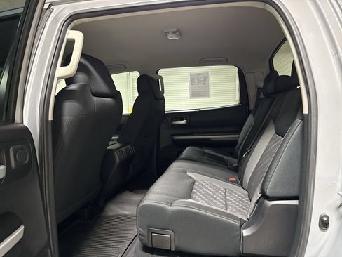 Used 2021 Toyota Tundra SR5 w/ TRD Off-Road Package AWD/4WD image 22