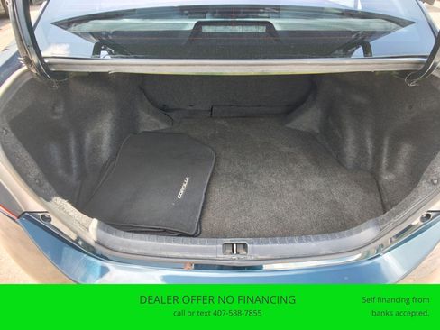 Used 2017 Toyota Corolla LE FWD image 13