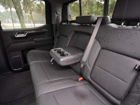 Used 2024 Chevrolet Silverado 1500 LT Trail Boss image 29