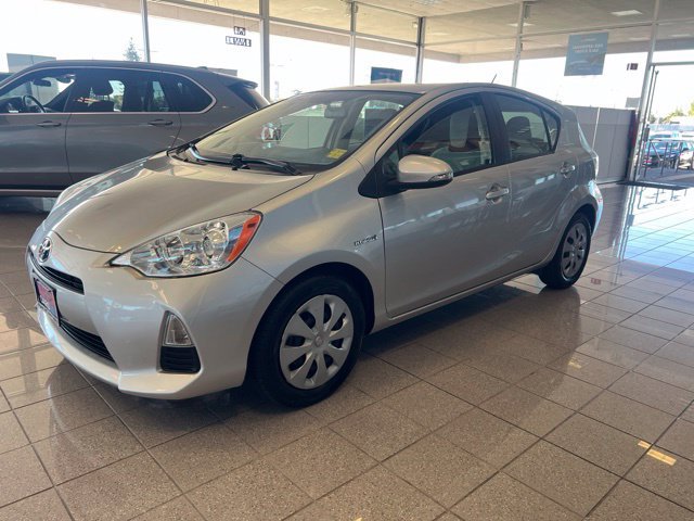 Used 2013 Toyota Prius C One FWD image 15