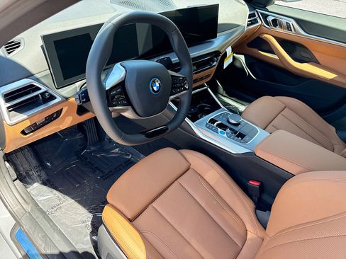 New 2026 BMW i4 eDrive40 w/ Parking Assistance Package image 25