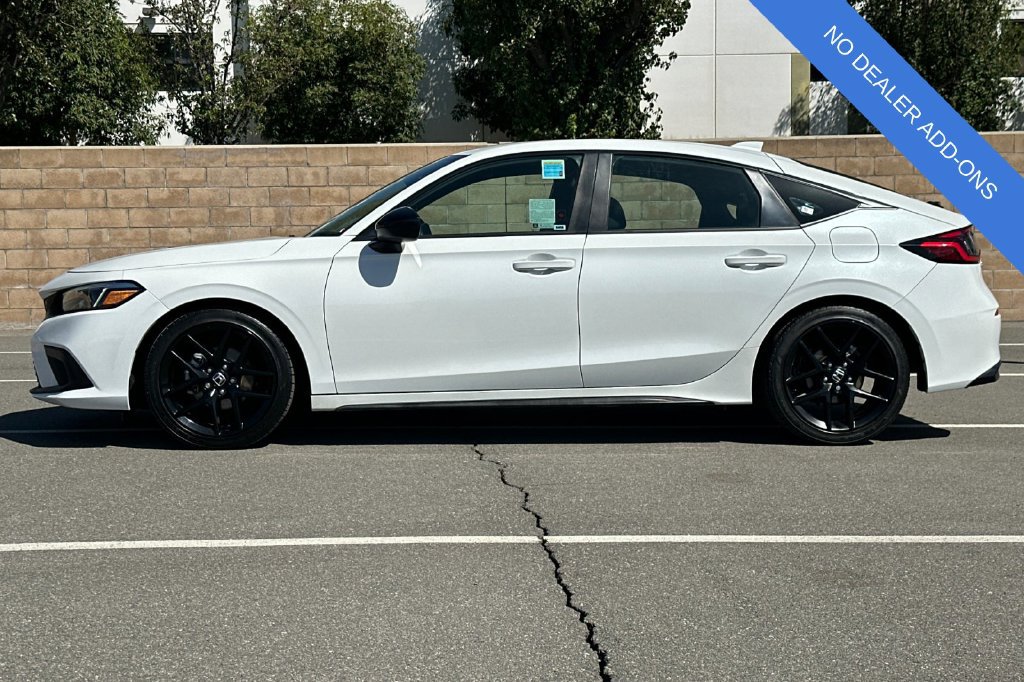 Used 2023 Honda Civic Sport image 7