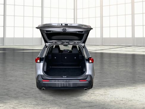 Used 2024 Toyota RAV4 XLE image 12