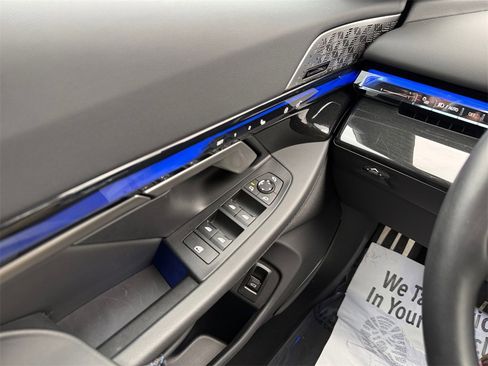 Certified 2025 BMW i5 M60 w/ Premium Package image 29