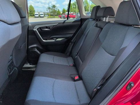 Certified 2025 Toyota RAV4 XLE w/ Convenience Package FWD image 14