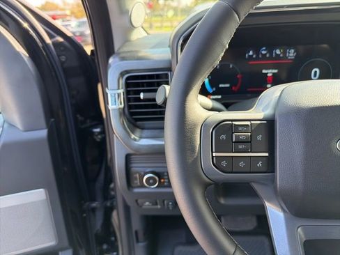 New 2025 Ford F250 Lariat w/ Chrome Package image 20