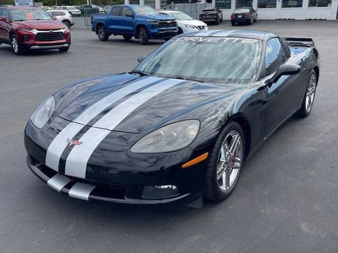 Used 2007 Chevrolet Corvette Coupe RWD image 1