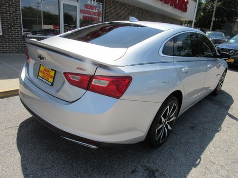 Used 2021 Chevrolet Malibu RS FWD image 12